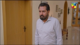 Adhi Bewafayi - Episode 37 - 8th March 2025